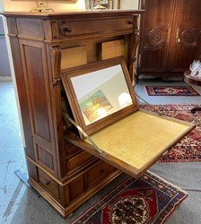 Table de toilette