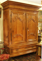 Armoire Louis XV