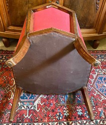 Dessous fauteuil
